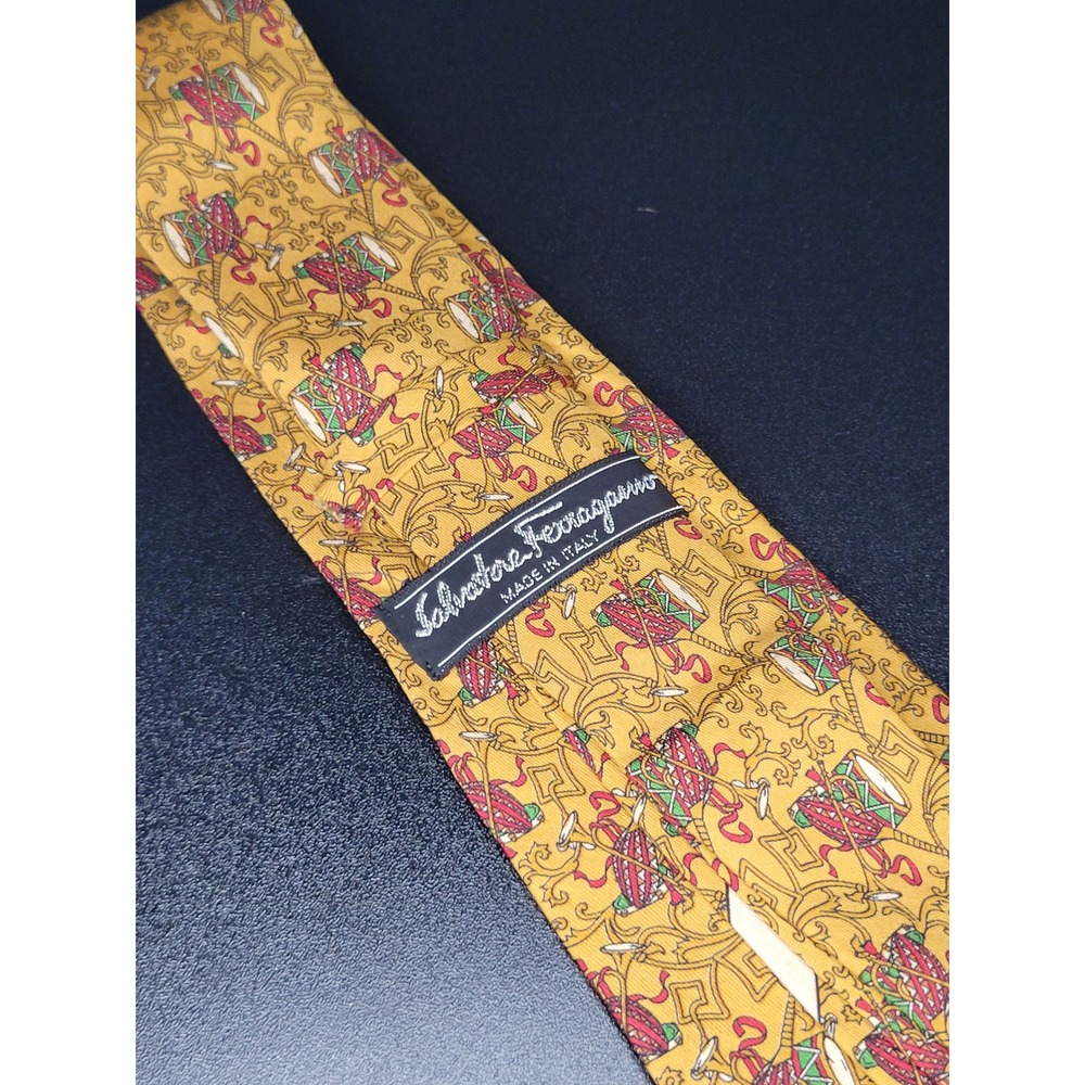 Salvatore Ferragamo Mens Silk Tie Yellow Drum Scroll Pattern Made in Italy